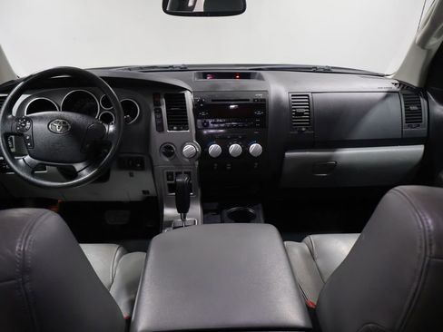 Used 2012 Toyota Tundra Grade w/ TRD Off-Road Pkg image 18