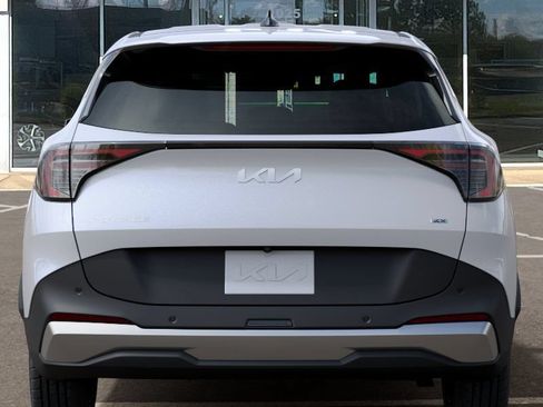 New 2026 Kia Sportage LX AWD/4WD image 13