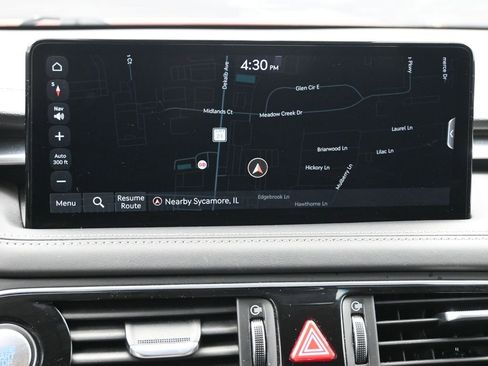 Used 2023 Genesis G70 2.0T image 19