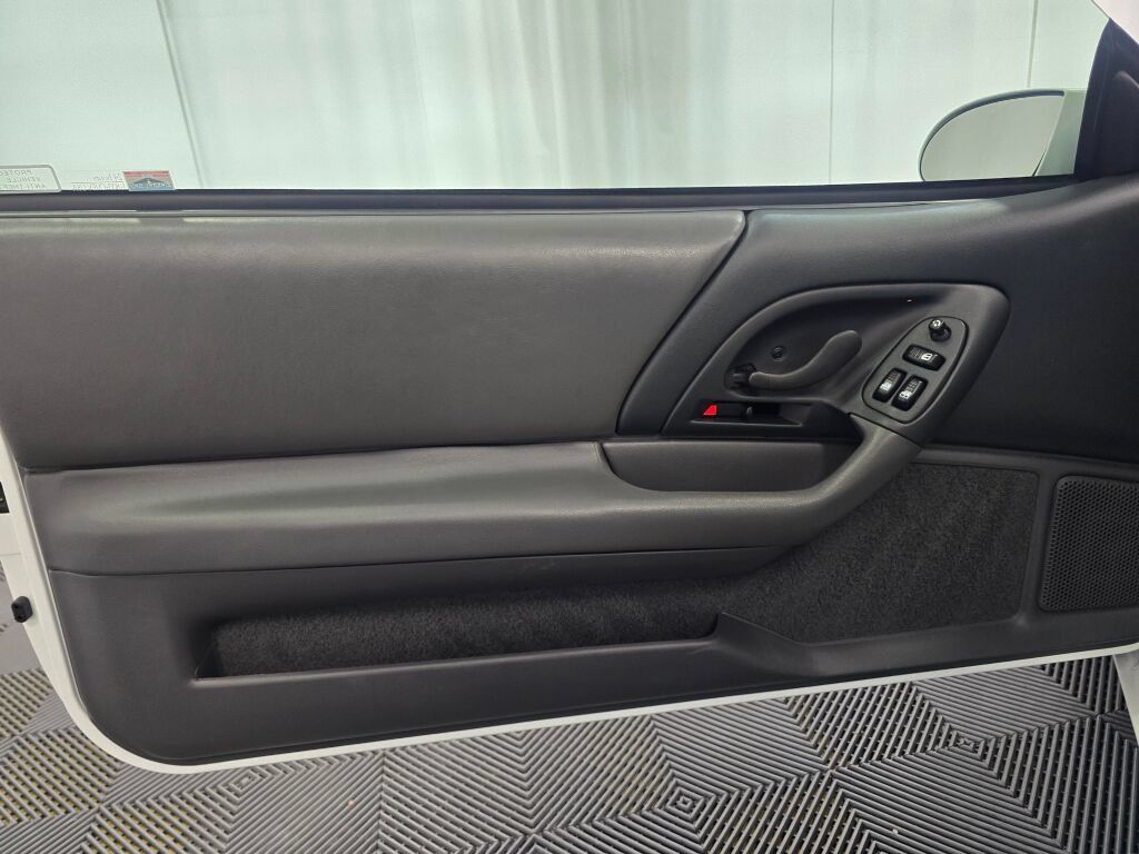 Used 1997 Chevrolet Camaro SS w/ Preferred Equipment Group 2 RWD image 92