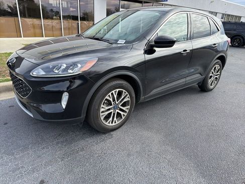 Used 2022 Ford Escape SEL image 2