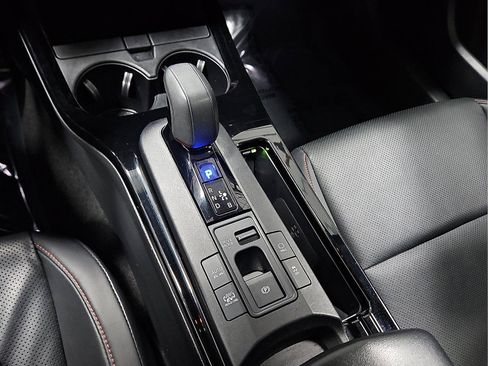 Certified 2024 Toyota Prius Prime image 14