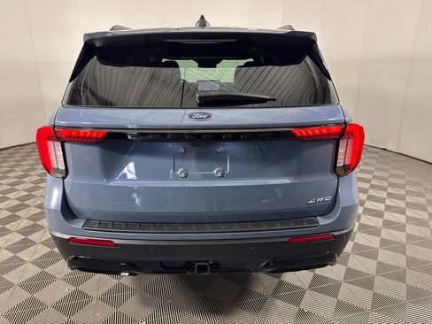Used 2025 Ford Explorer ST-Line w/ Premium Package AWD/4WD image 8