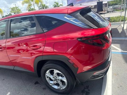 Used 2023 Hyundai Tucson SE AWD/4WD image 8
