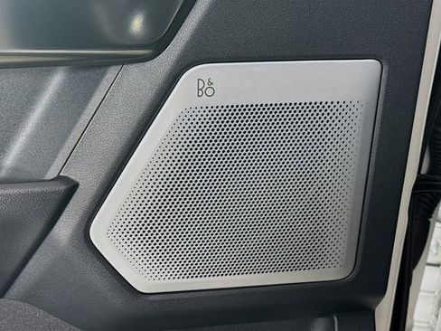 Used 2025 Ford F150 Platinum w/ Equipment Group 702A High image 23