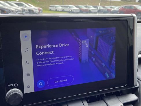 Used 2025 Toyota RAV4 XLE image 26