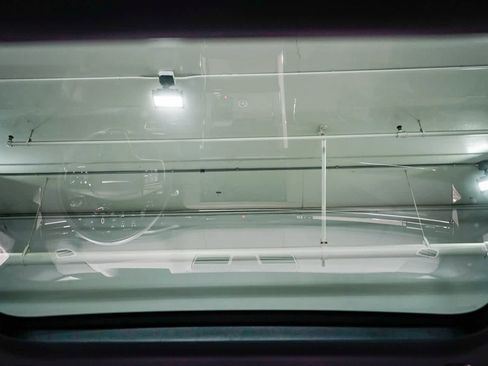 Used 2024 Land Rover Range Rover Sport Dynamic SE image 11