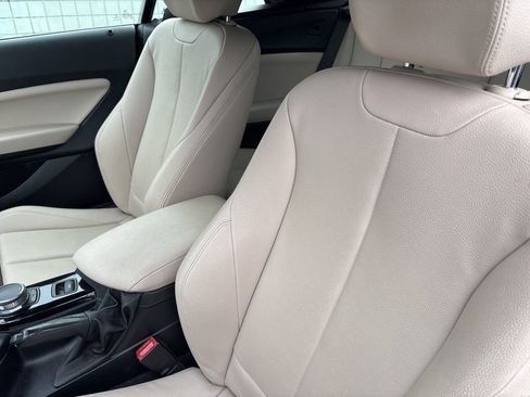 Used 2017 BMW 230i xDrive Convertible image 6