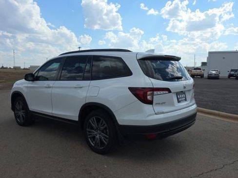 Used 2022 Honda Pilot Sport image 9