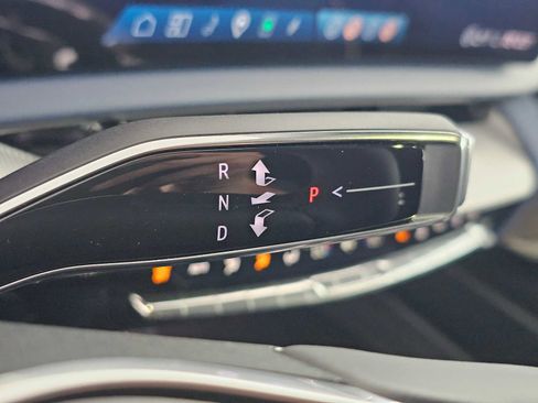 New 2026 Cadillac Optiq Sport 2 AWD/4WD image 31