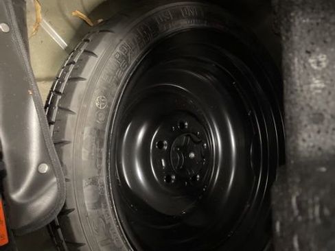 Used 2014 Nissan Sentra SV image 11