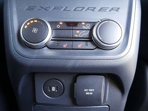 New 2025 Ford Explorer ST image 32