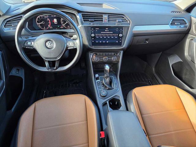 Used 2019 Volkswagen Tiguan SEL w/ 3rd Row Seat Package AWD/4WD image 18