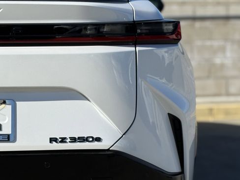 New 2026 Lexus RZ 350e 2WD image 12