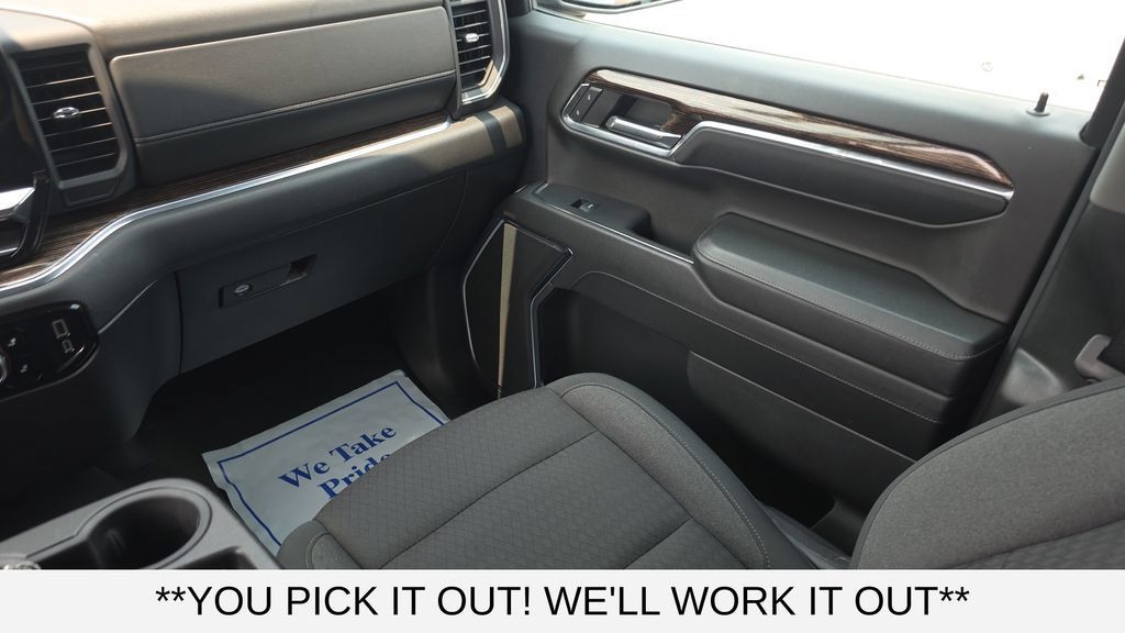 Used 2024 GMC Sierra 1500 Elevation RWD image 27