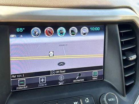Certified 2019 GMC Acadia Denali w/ Technology Package AWD/4WD image 18