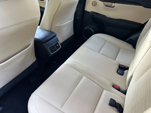 Used 2015 Lexus NX 300h AWD image 15