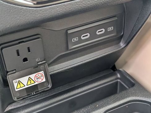 New 2026 Jeep Cherokee Overland w/ Advanced Pro Tech Group AWD/4WD image 24