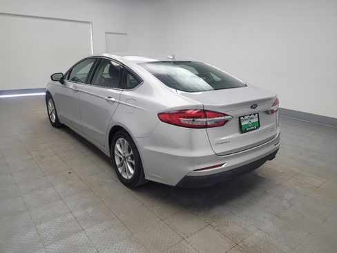 Used 2019 Ford Fusion SE image 5