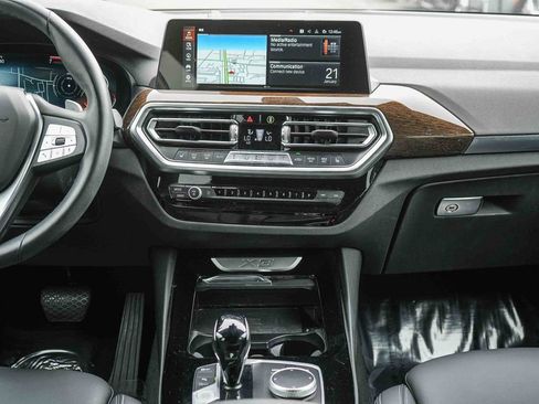 Used 2023 BMW X3 xDrive30i w/ Convenience Package image 13