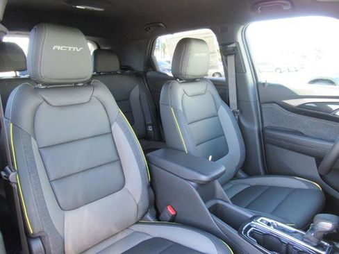 New 2025 Chevrolet TrailBlazer ACTIV w/ Convenience Package image 9