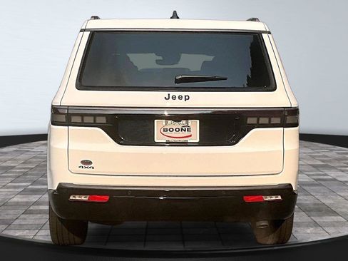 New 2026 Jeep Grand Wagoneer Limited AWD/4WD image 5