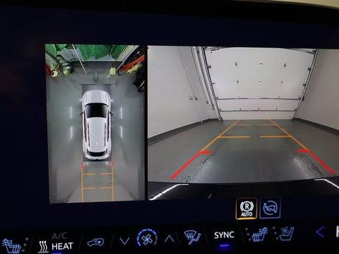 New 2026 Chevrolet Equinox EV RS image 24