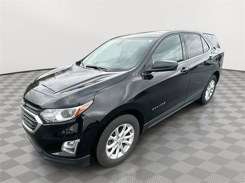 Used 2018 Chevrolet Equinox LT image 1