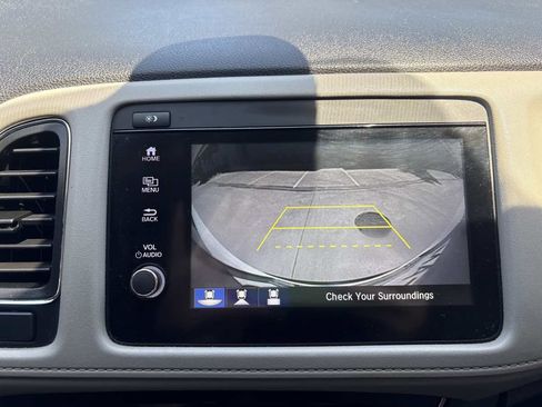 Used 2019 Honda HR-V EX image 25
