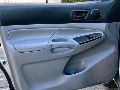 Used 2015 Toyota Tacoma 2WD Access Cab image 20