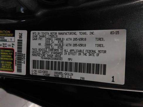 Used 2025 Toyota Sequoia TRD Pro image 40