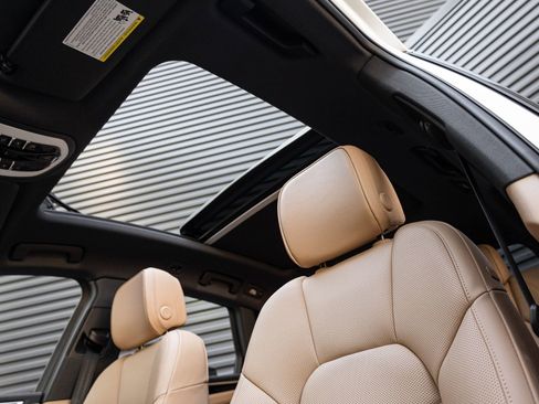 New 2026 Porsche Macan S AWD/4WD image 14