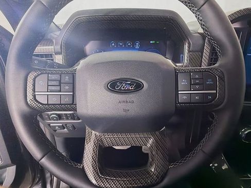 Used 2025 Ford F150 Lariat w/ Equipment Group 501A Mid image 13