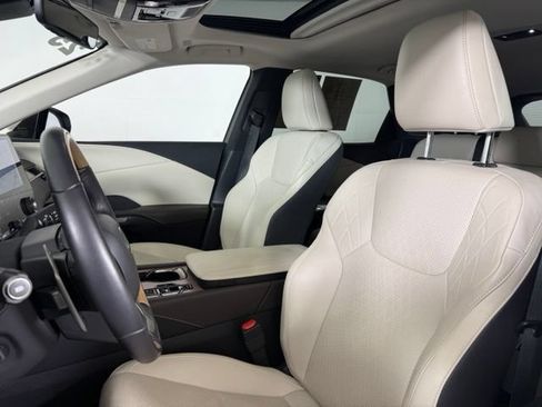 Used 2025 Lexus RX 350 Premium Plus w/ Accessory Package (Z1) FWD image 5