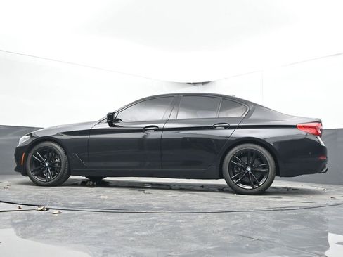 Used 2017 BMW 540i xDrive image 28