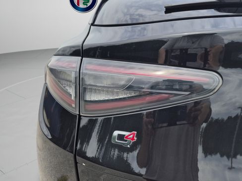 Used 2024 Alfa Romeo Stelvio Veloce AWD/4WD image 70