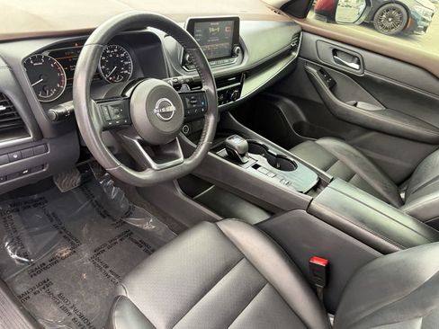 Certified 2023 Nissan Rogue SV w/ SV Premium Package FWD image 15