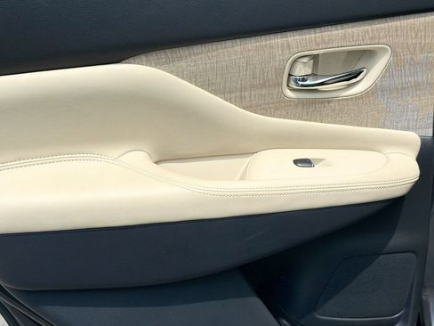 Certified 2024 Nissan Murano SL AWD/4WD image 28