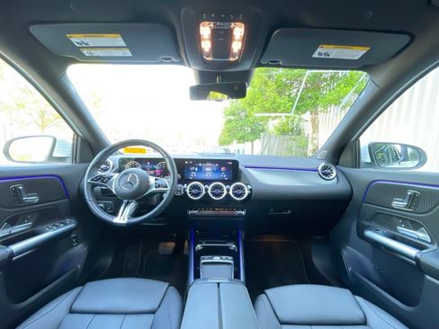 Used 2025 Mercedes-Benz GLA 250 image 28