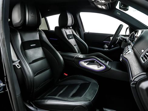 New 2026 Mercedes-Benz GLE 53 AMG 4MATIC Coupe image 7