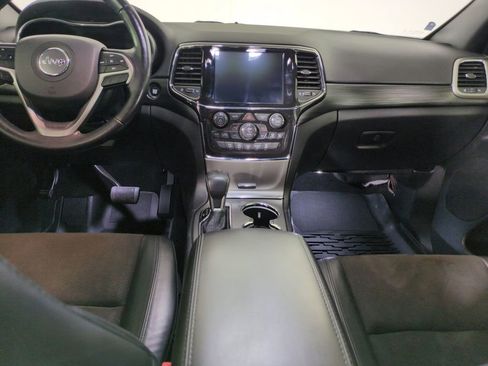 Used 2021 Jeep Grand Cherokee Laredo X image 20