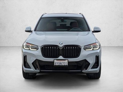 Used 2022 BMW X3 sDrive30i w/ M Sport Package RWD image 2