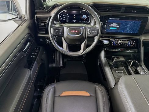 Certified 2026 GMC Sierra 1500 AT4 w/ AT4 Premium Package AWD/4WD image 22