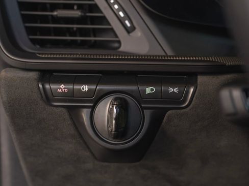Certified 2024 Porsche 911 Carrera GTS RWD image 21