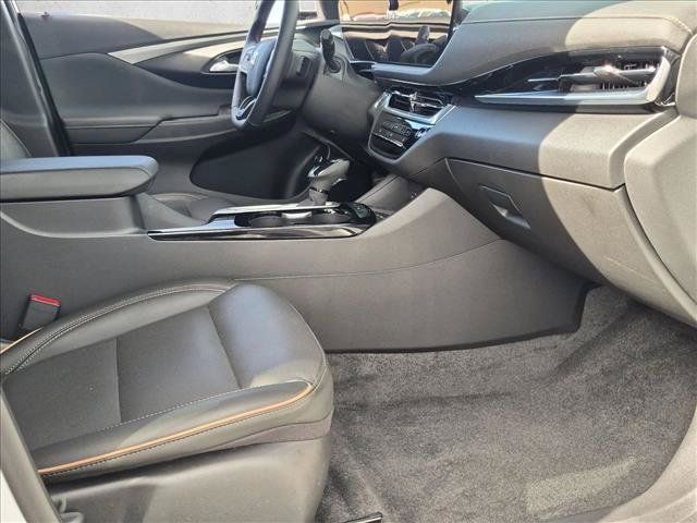 Certified 2024 Buick Envista Avenir FWD image 27