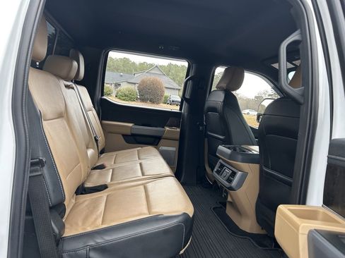 Used 2023 Ford F250 Lariat w/ Chrome Package image 55