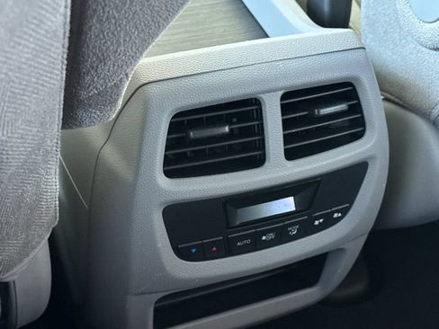 Certified 2020 Honda Pilot EX image 17