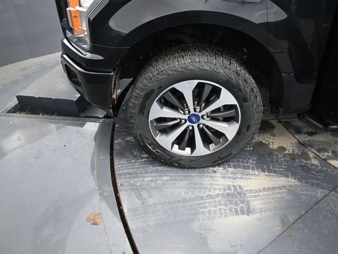 Used 2019 Ford F150 XL w/ Equipment Group 101A Mid AWD/4WD image 14