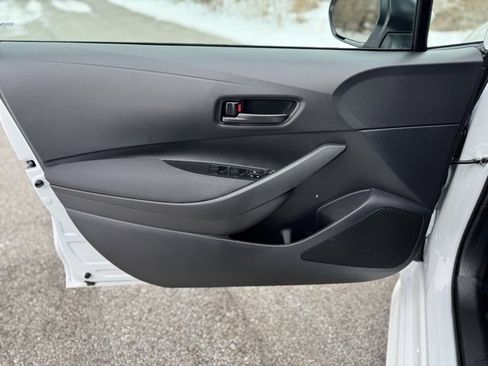 Used 2026 Toyota Corolla LE image 10