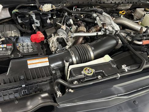 Used 2025 Ford F350 Lariat w/ Lariat Ultimate Package AWD/4WD image 42